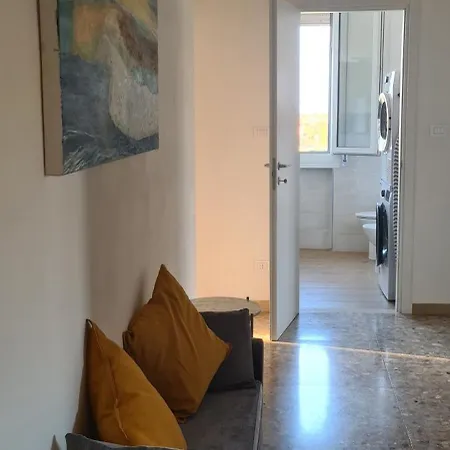 Casa Lucia 5th Floor Болонья