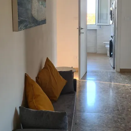 Casa Lucia 5th Floor * Болонья
